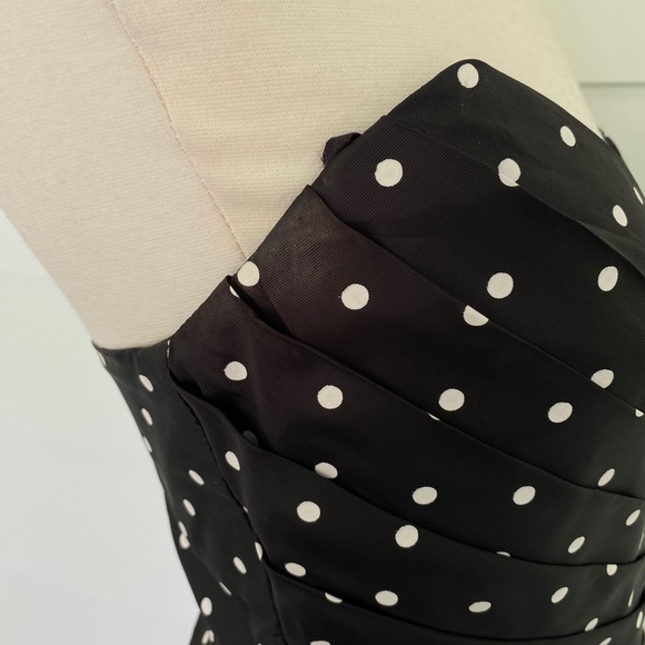 Vintage Tadashi Polka Dot Strapless Rosette Black Dress 8 - Picture 9 of 14